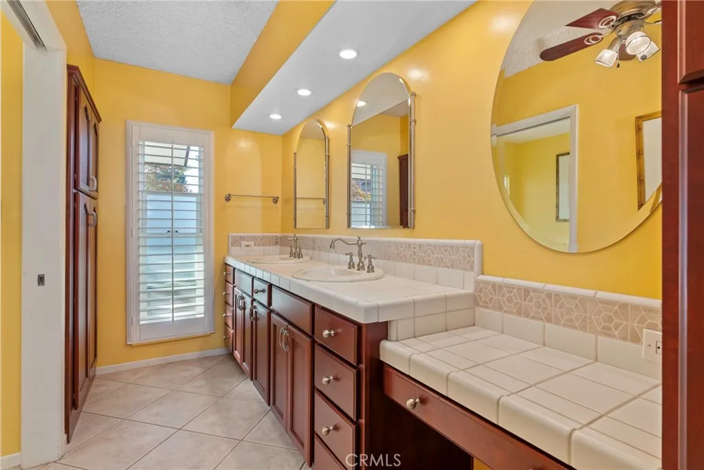 Additional image 32 of 3010 Panorama Dr, Bakersfield, CA 93306