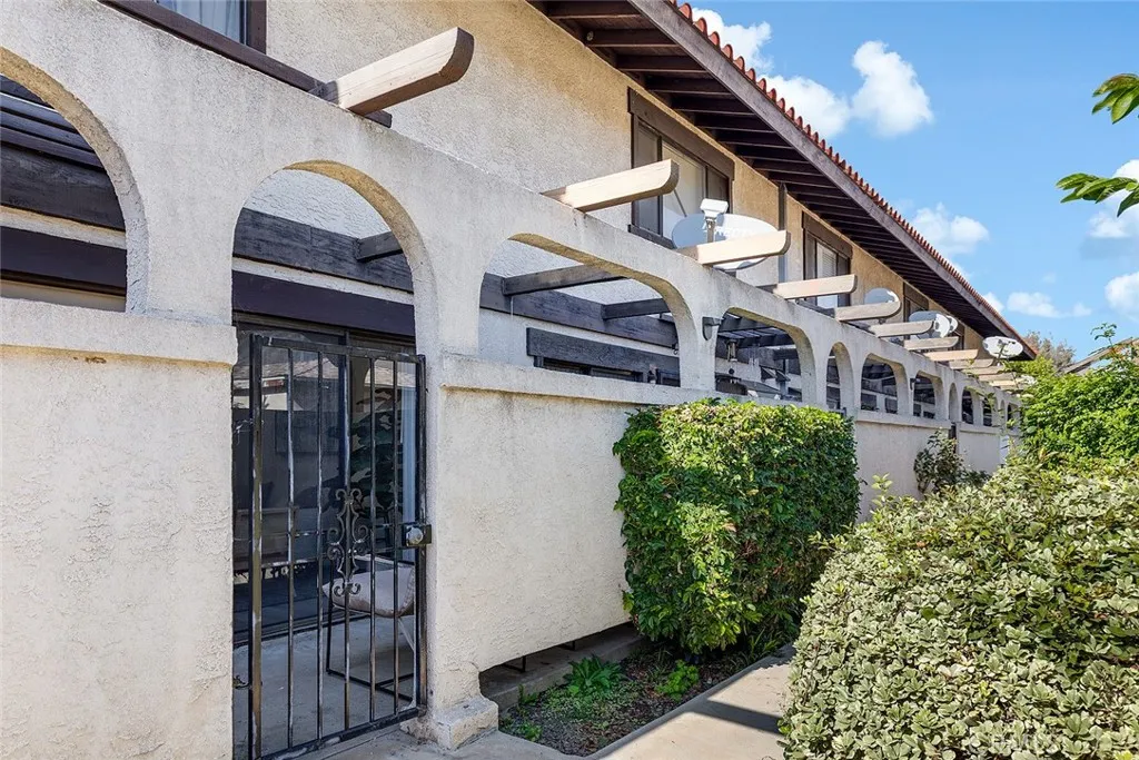 Additional image 3 of 1438 W 146th Street Unit 6, Gardena, CA 90247