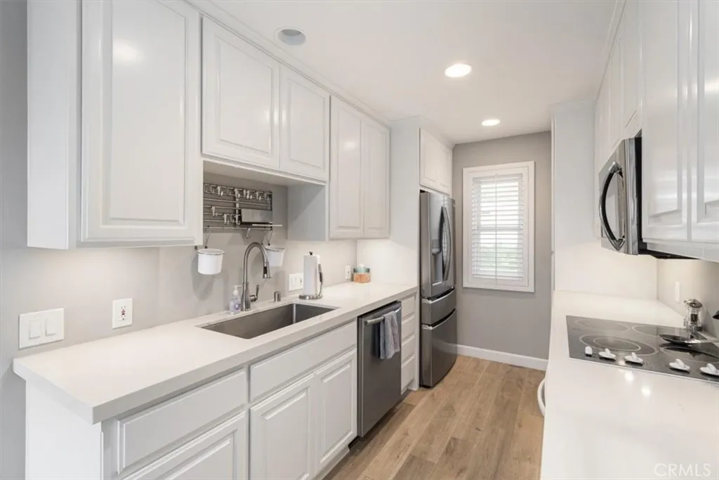 Additional image 7 of 31561 Table Rock Dr Unit 417, Laguna Beach, CA 92651