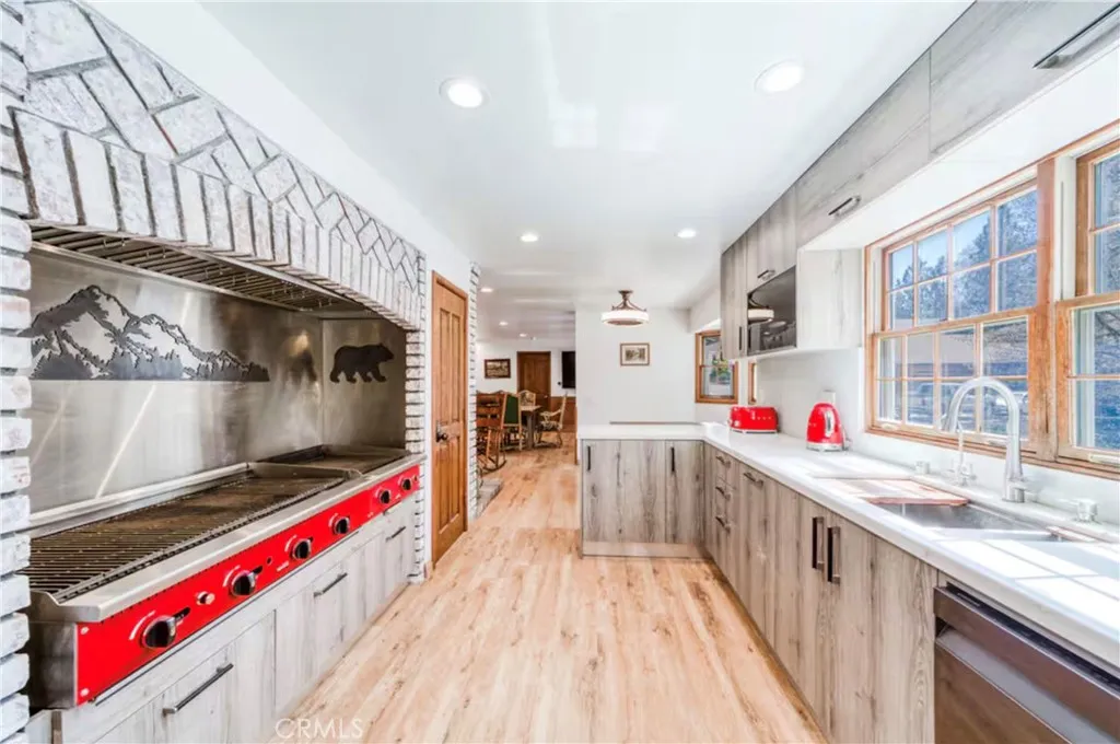 Additional image 53 of 42725 Tannenbaum, Big Bear Lake, CA 92315