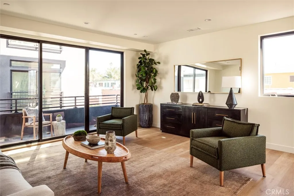 Additional image 8 of 5441 Blackwelder, Los Angeles, CA 90016