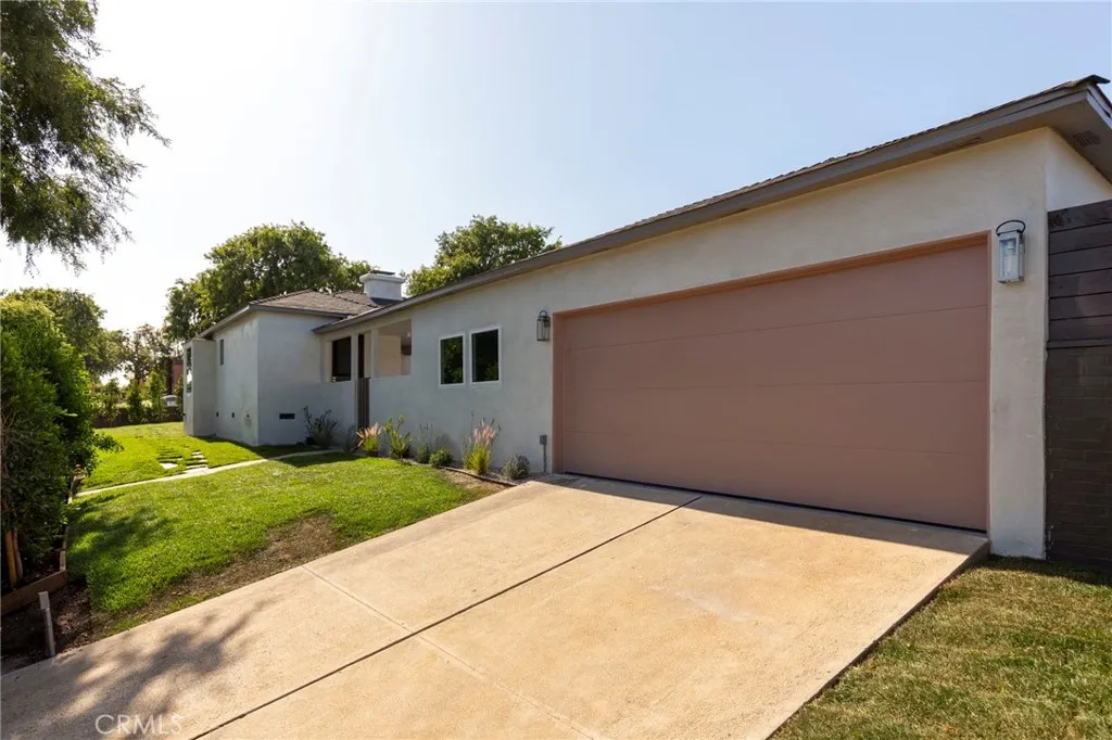 Additional image 53 of 3554 S Sycamore Ave, Los Angeles, CA 90016