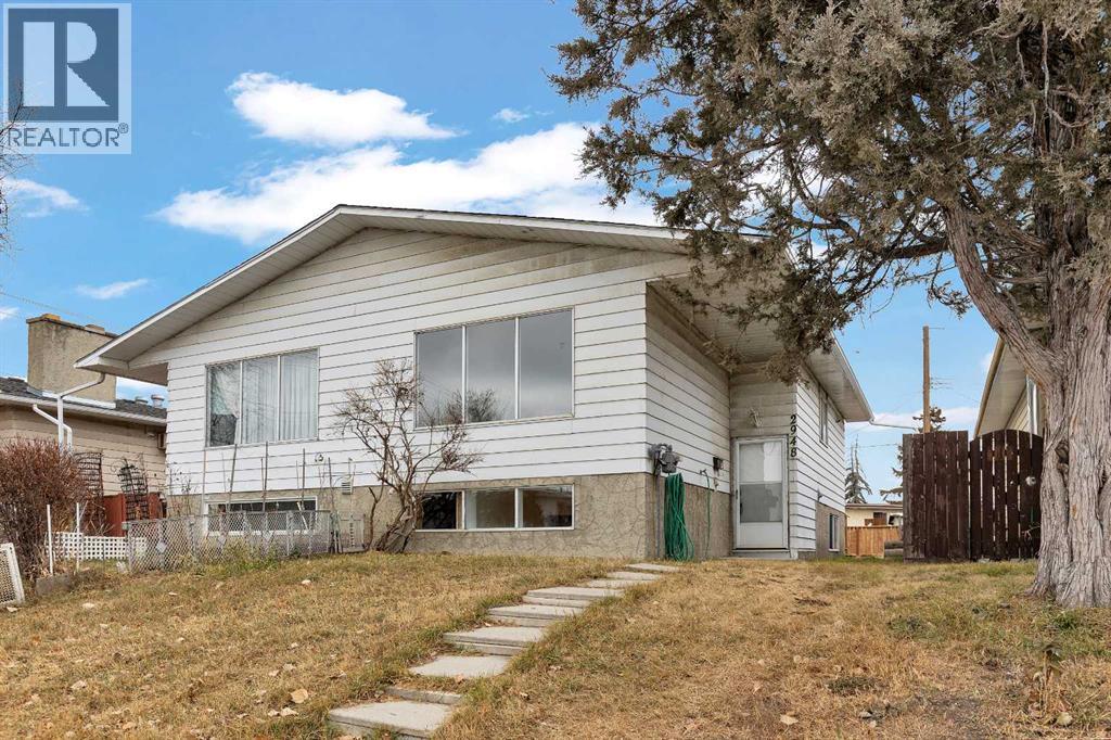 2948 Doverville Crescent SE|Calgary, Alberta T2B1T9