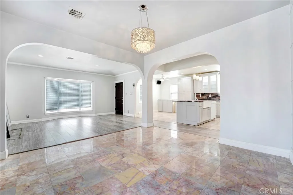 Additional image 17 of 8843 S Wilton Place, Los Angeles, CA 90047