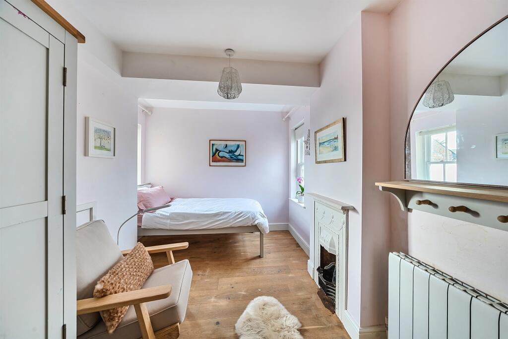 Additional image 8 of Warwick Road, St. Albans