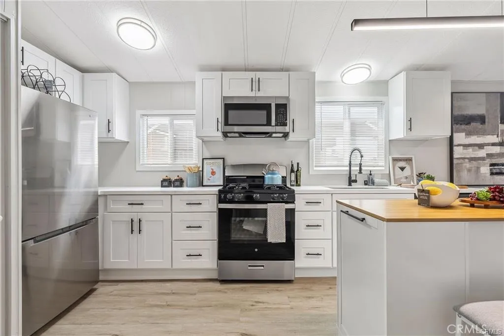 Additional image 8 of 1850 W Orangethorpe Ave #25, Fullerton, CA 92833