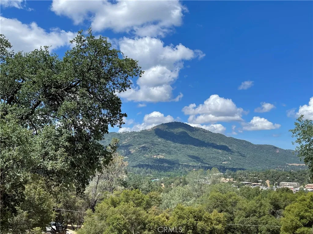 Additional image 3 of 40733 Big Oak Flat N, Oakhurst, CA 93644