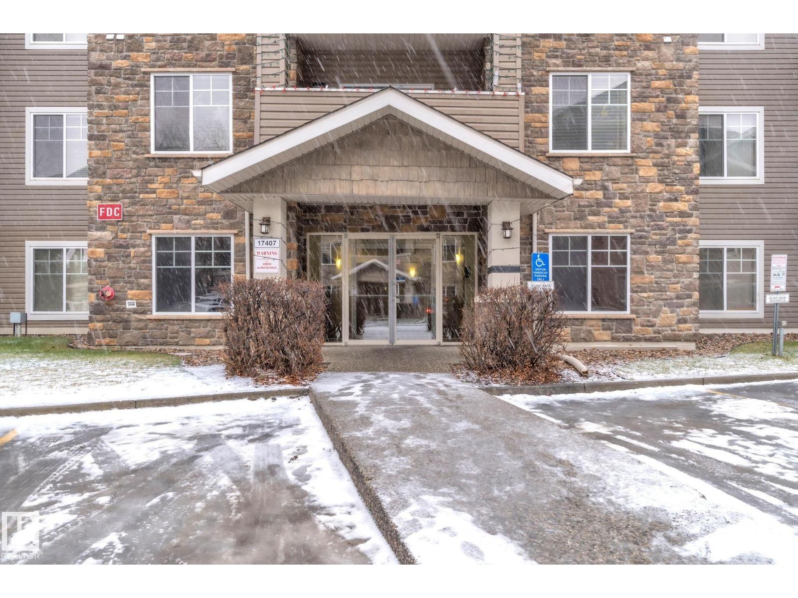 #407 17407 99 AV NW|Edmonton, Alberta T5T0W7