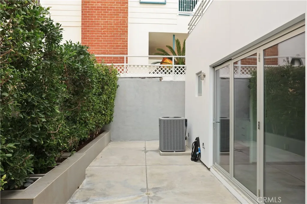 Additional image 143 of 2618 Cove Street, Corona Del Mar, CA 92625