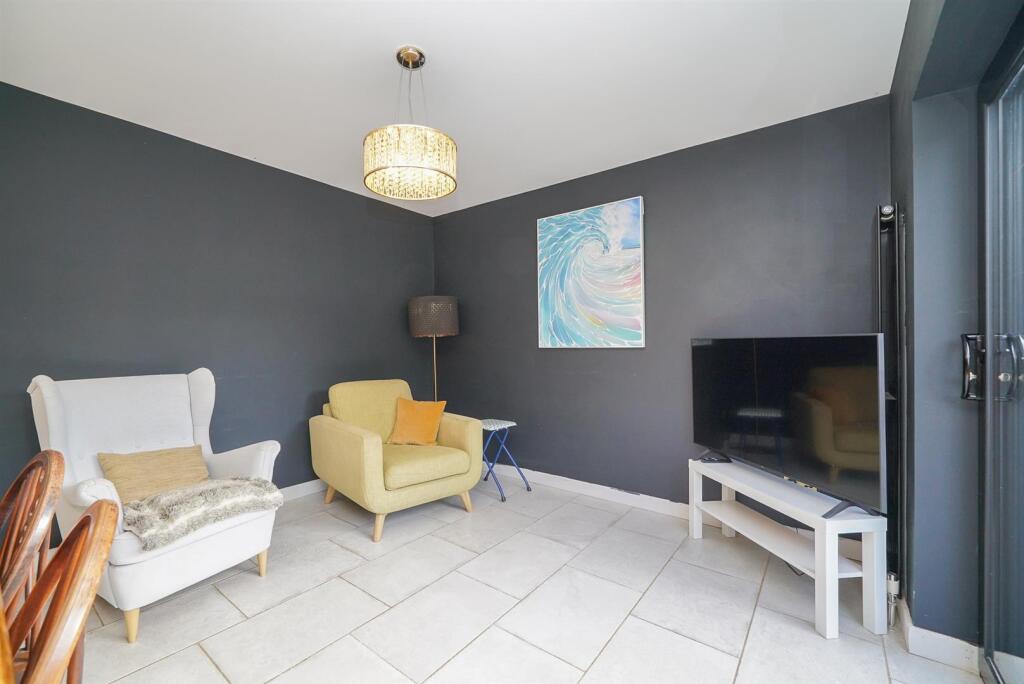 Additional image 8 of Butterfield Road, Wheathampstead