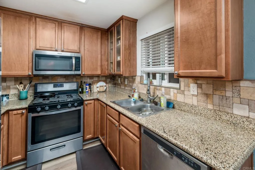 Additional image 3 of 518 Calle Montecito Unit 95, Oceanside, CA 92057