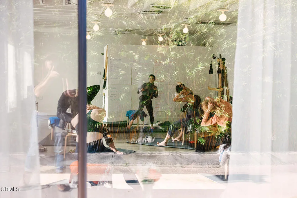 Additional image 31 of 2753 Waverly Drive Unit 302, Los Angeles, CA 90039