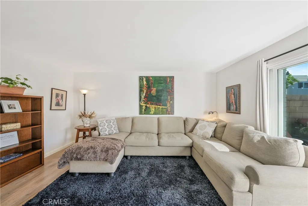 Additional image 7 of 367 Grenoble Lane, Costa Mesa, CA 92627