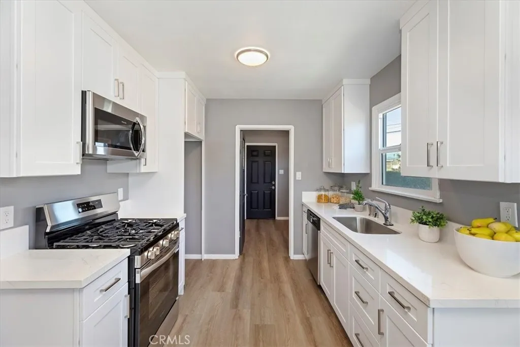 Additional image 14 of 1905 W 115th St, Los Angeles, CA 90047