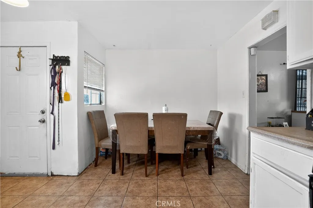 Additional image 9 of 124 Madison Street, Bakersfield, CA 93307