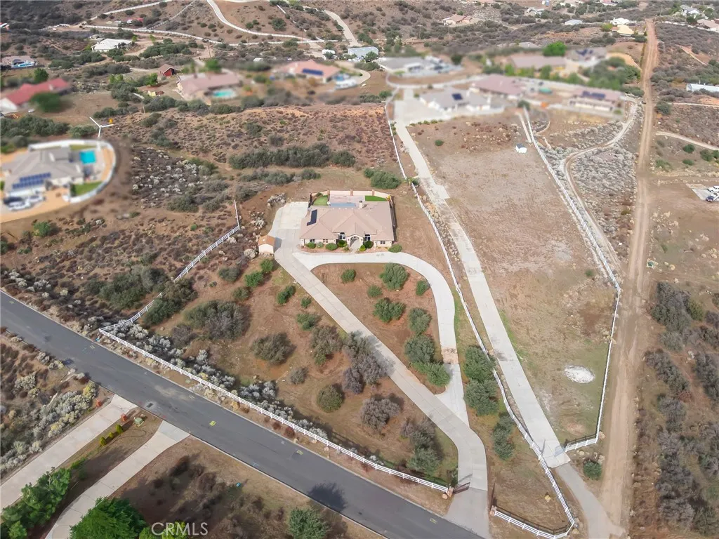 Additional image 13 of 10282 Farmington St, Oak Hills, CA 92344