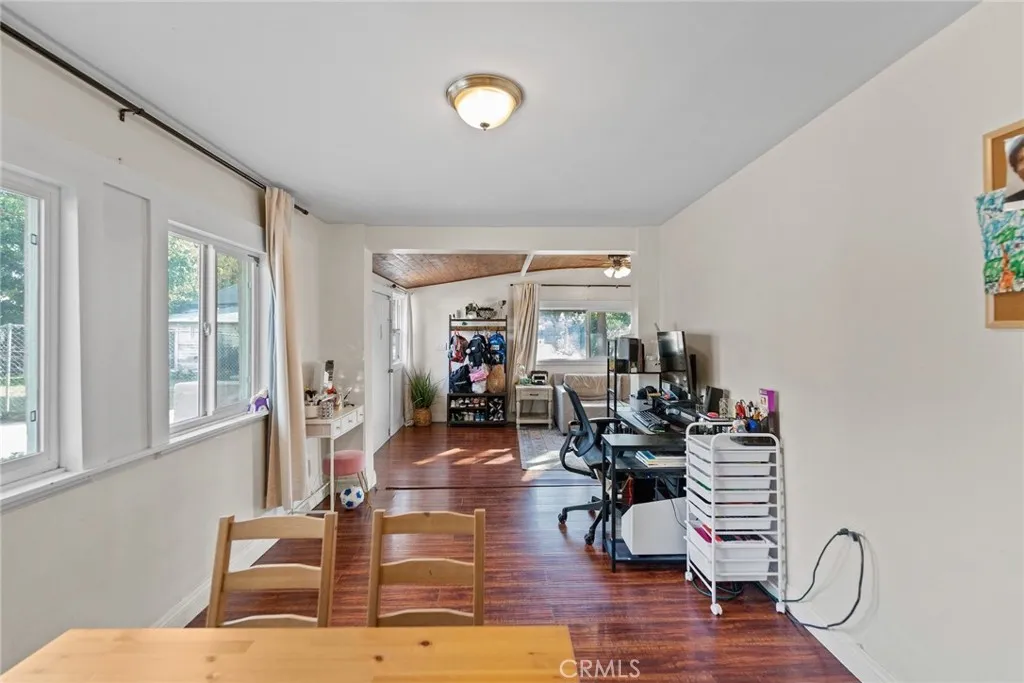 Additional image 17 of 352 E 16th St, San Bernardino, CA 92404