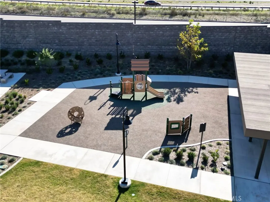 Additional image 59 of 15959 Sparrow Court, Fontana, CA 92336