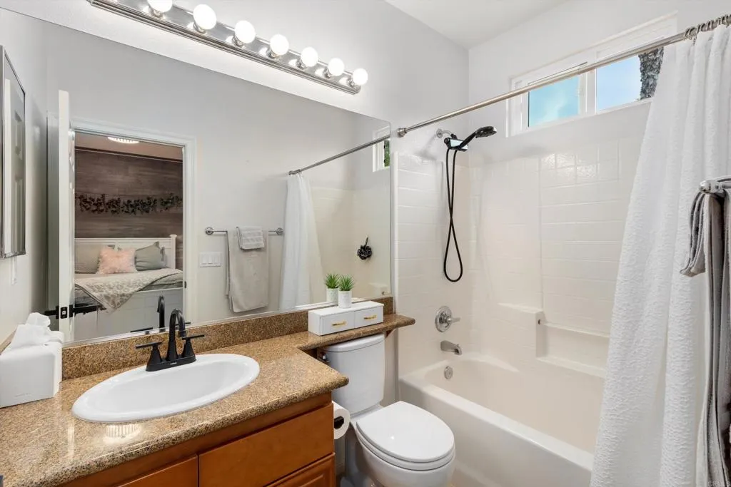 Additional image 128 of 1156 Via Vera Cruz, San Marcos, CA 92078