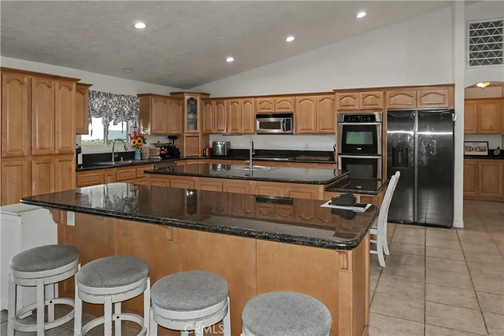 Additional image 40 of 30788 Buenos Aires Rd, Lucerne Valley, CA 92356