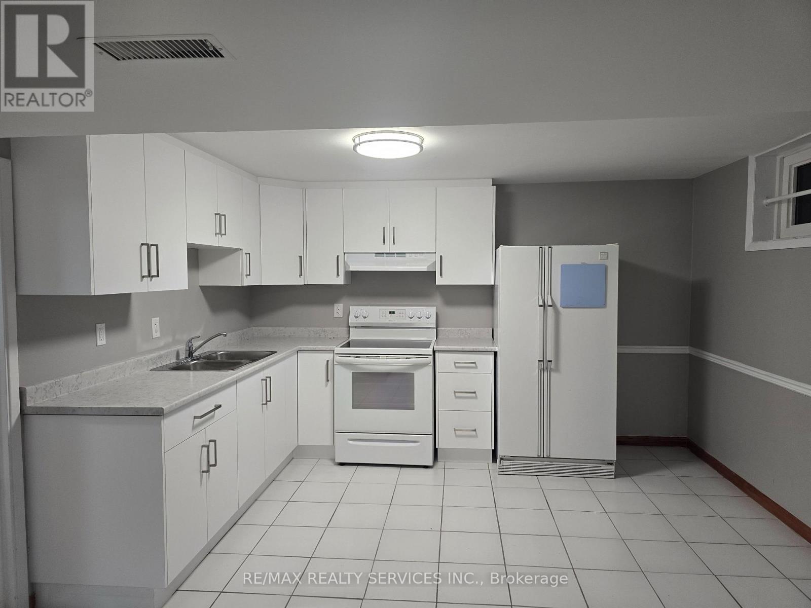 Property image for BASEMENT - 89 LAWNSIDE DRIVE|Toronto (Rustic), Ontario M6L1Z6