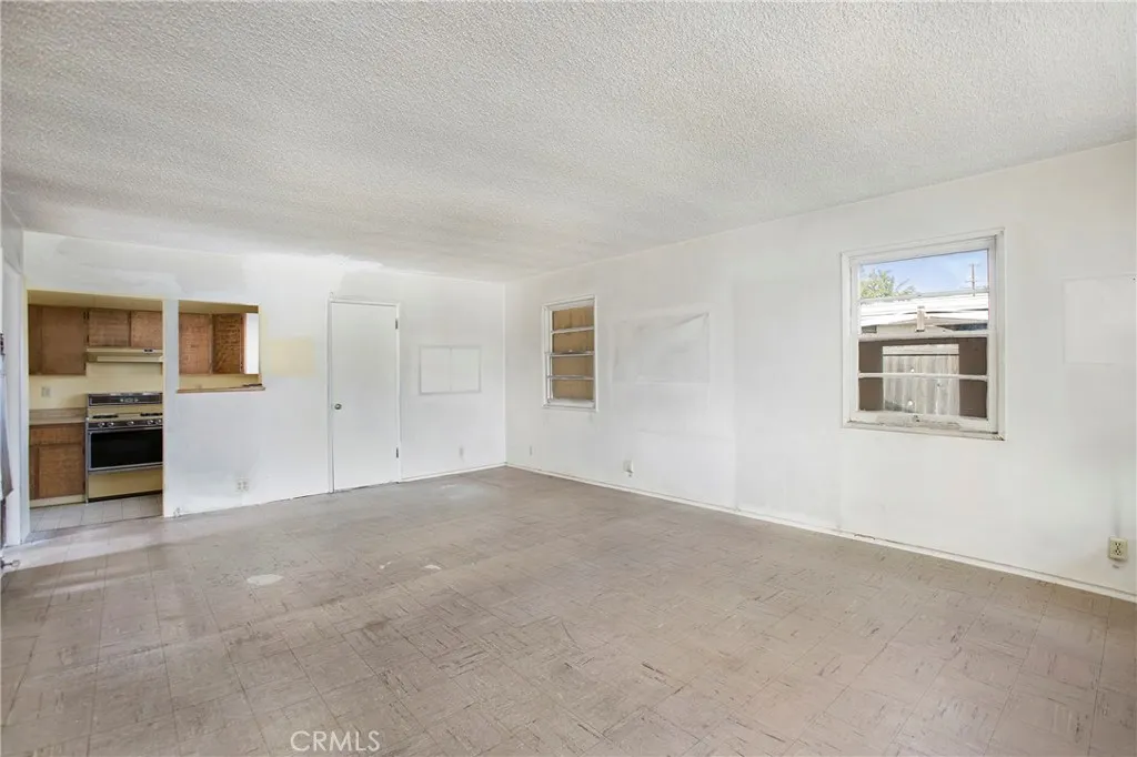 Additional image 19 of 925 N Dickel Street, Anaheim, CA 92805