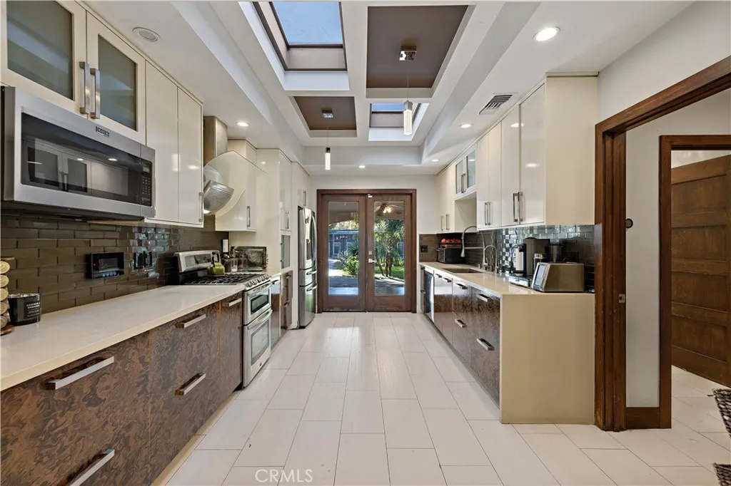 Additional image 99 of 7807 Stansbury, Panorama City, CA 91402