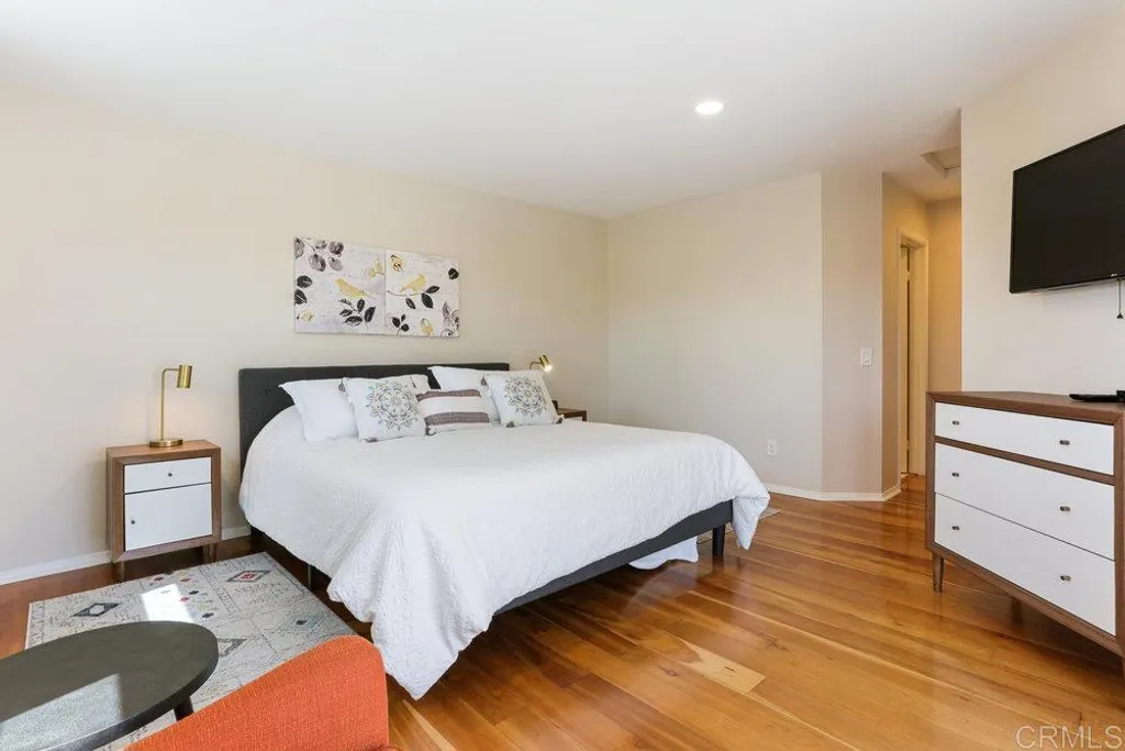 Additional image 28 of 20 Aruba, Coronado, CA 92118