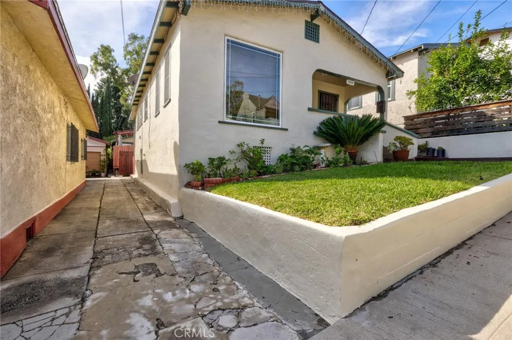Additional image 89 of 1616 Armitage, Los Angeles, CA 90026