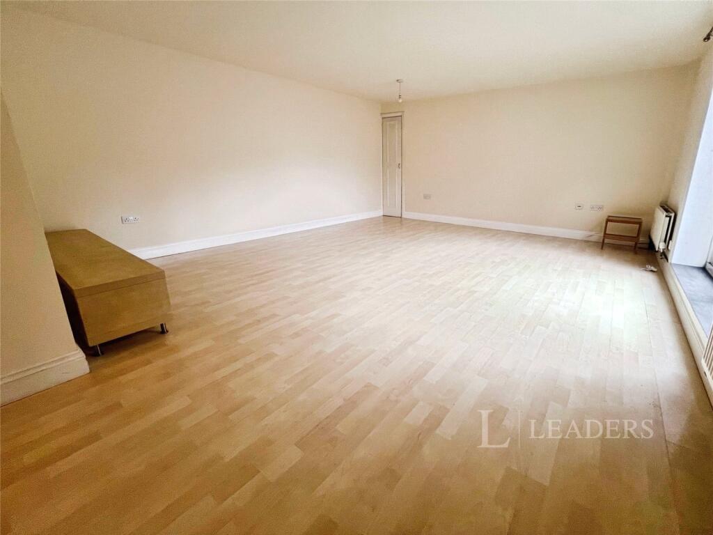 Additional image 9 of High Street, Markyate, St. Albans