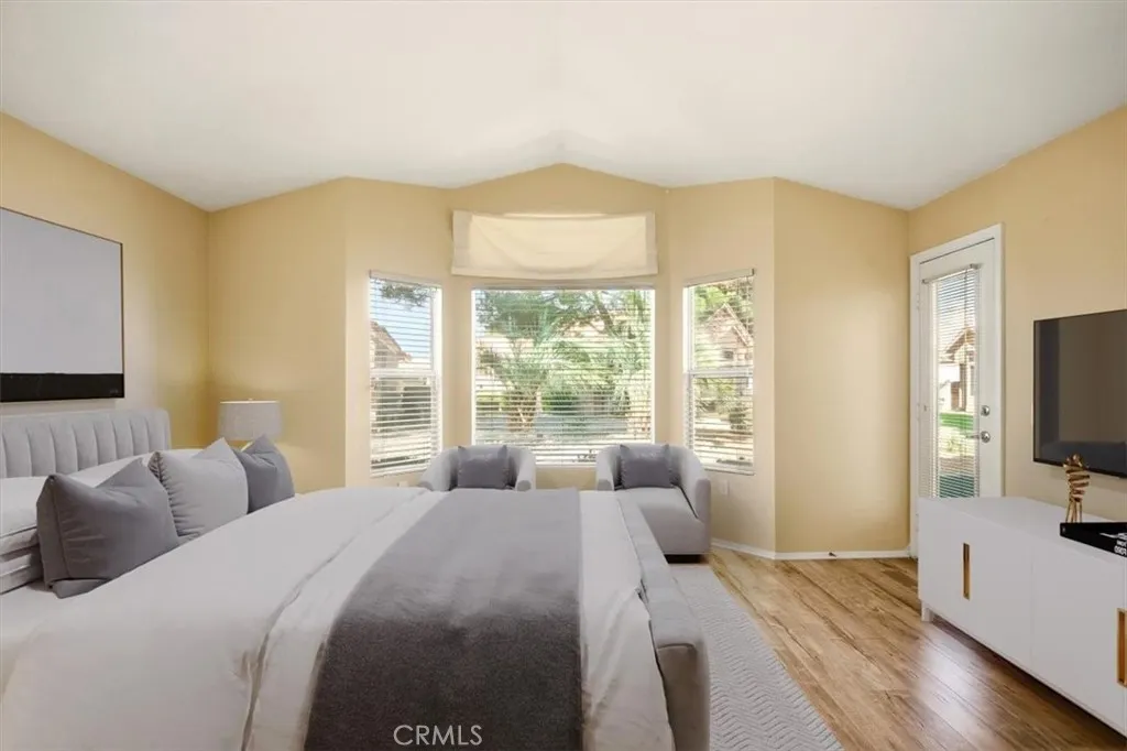 Additional image 54 of 19146 Oak St, Apple Valley, CA 92308