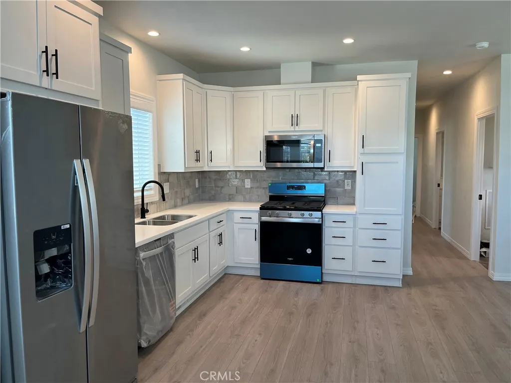 Additional image 20 of 301 E Foothill Boulevard Unit 58, Pomona, CA 91767