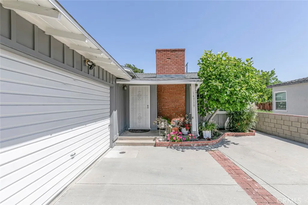 Additional image 6 of 14719 Wyandotte Street, Van Nuys, CA 91405