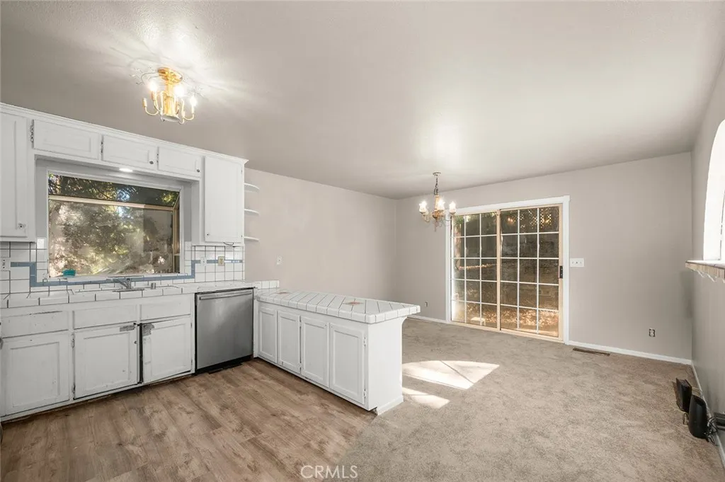 Additional image 45 of 461 Log Lane, Crestline, CA 92325