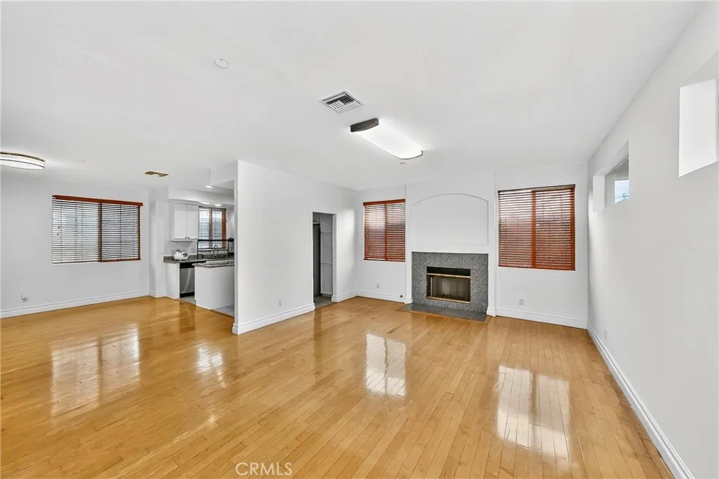 Additional image 4 of 24005 Los Codona, Torrance, CA 90505