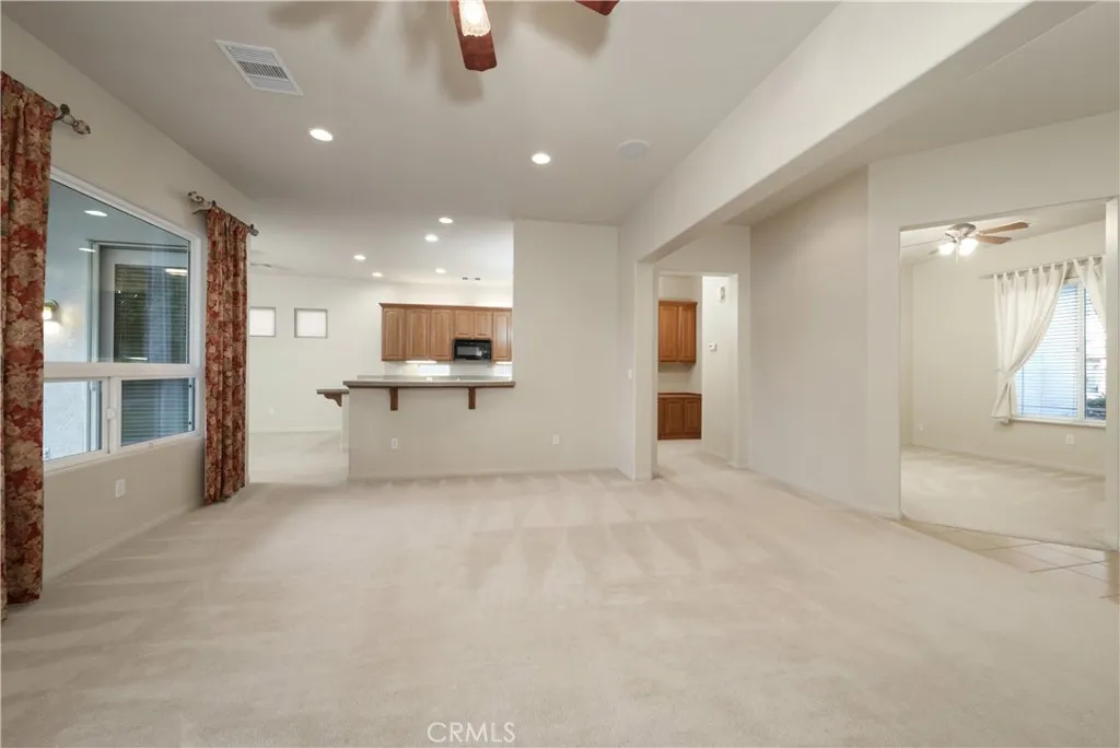 Additional image 7 of 10014 Brigadoon Rose St, Bakersfield, CA 93311