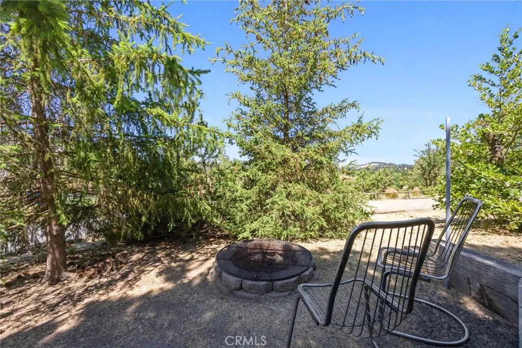 Additional image 33 of 23740 Lakeview Dr, Tehachapi, CA 93561