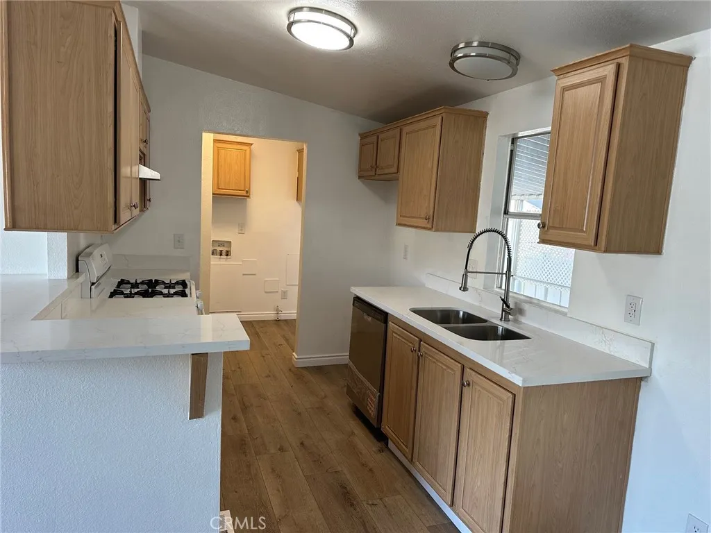 Additional image 35 of 9861 Mission Unit 14, Riverside, CA 92509