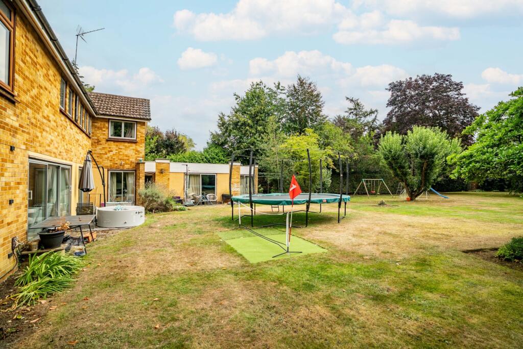 Additional image 9 of Park Avenue North, Harpenden, Hertfordshire, AL5