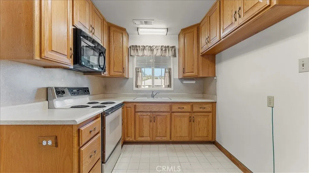 Additional image 31 of 2275 Quartz Ave, Oroville, CA 95966