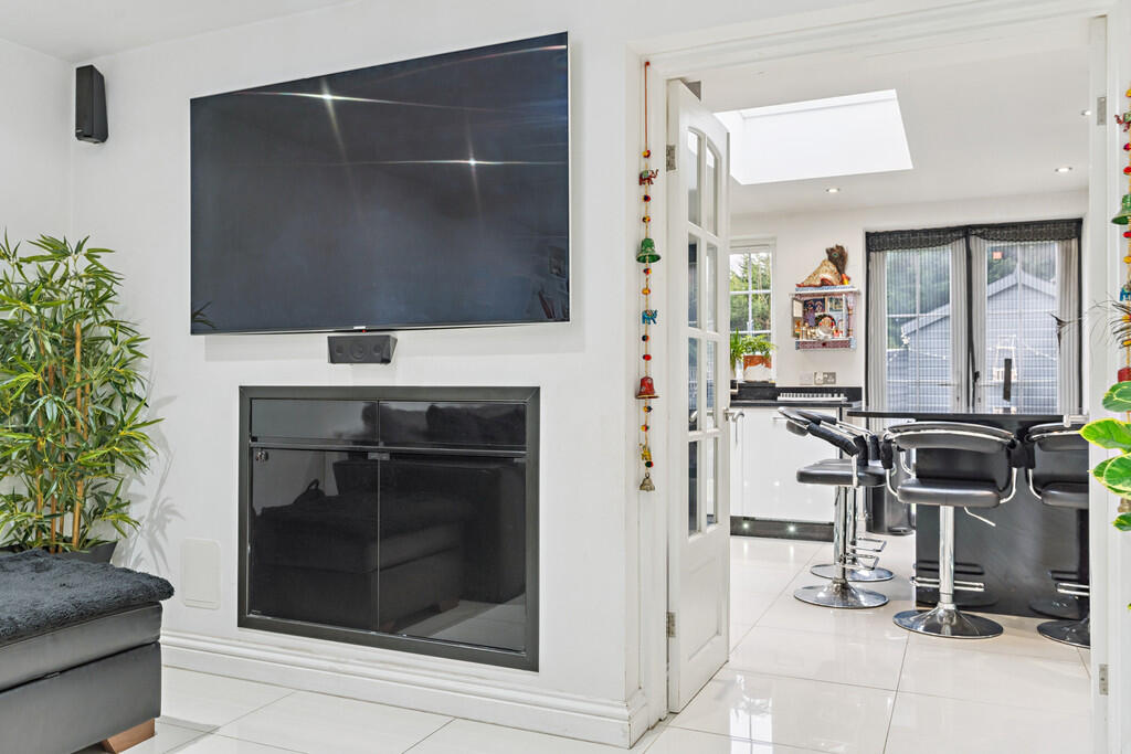 Additional image 6 of Howlands, Welwyn Garden City