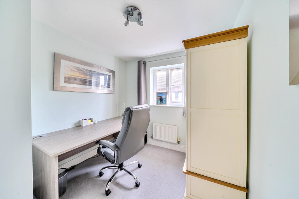 Additional image 12 of Old School Drive, St. Albans, AL4