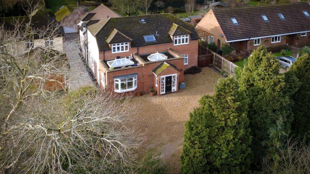 Additional image 22 of Upper Green Road, Tewin, AL6