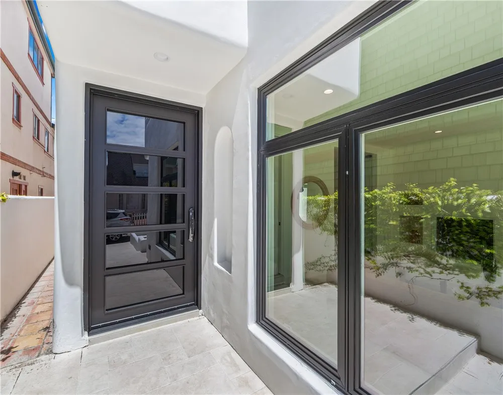 Additional image 48 of 541 4th, Manhattan Beach, CA 90266