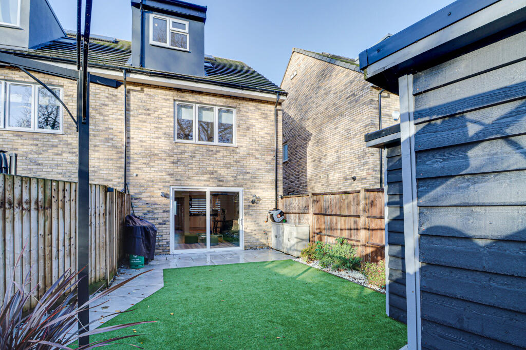 Additional image 24 of Jenny Lane, St Albans, AL1