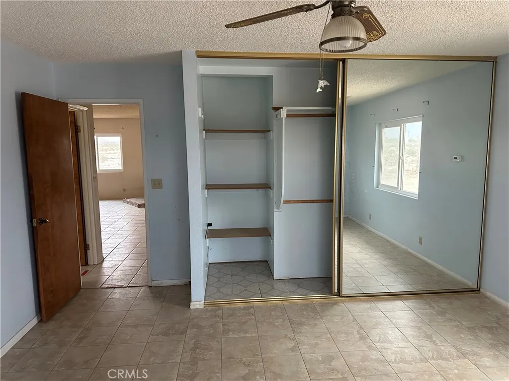 Additional image 18 of 38333 E End Rd, Lucerne Valley, CA 92356