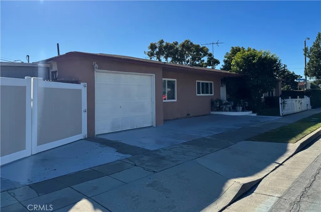 Additional image 8 of 10406 San Carlos Ave, South Gate, CA 90280