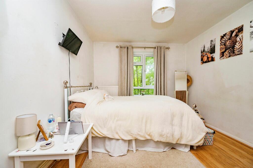 Additional image 8 of Thundridge Close, Welwyn Garden City