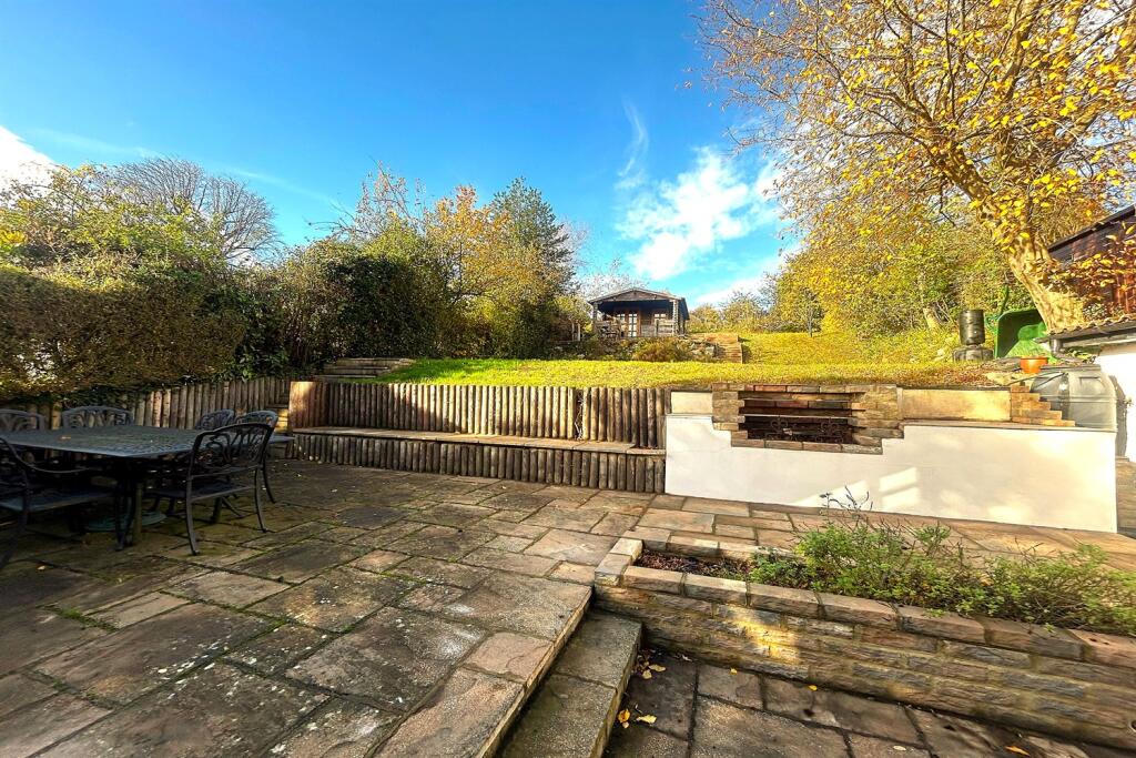 Additional image 21 of New Road, AL6