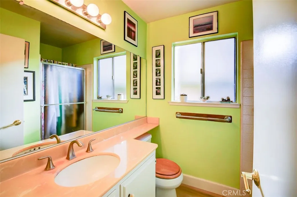 8792 Baywood Dr, Huntington Beach, CA 92646